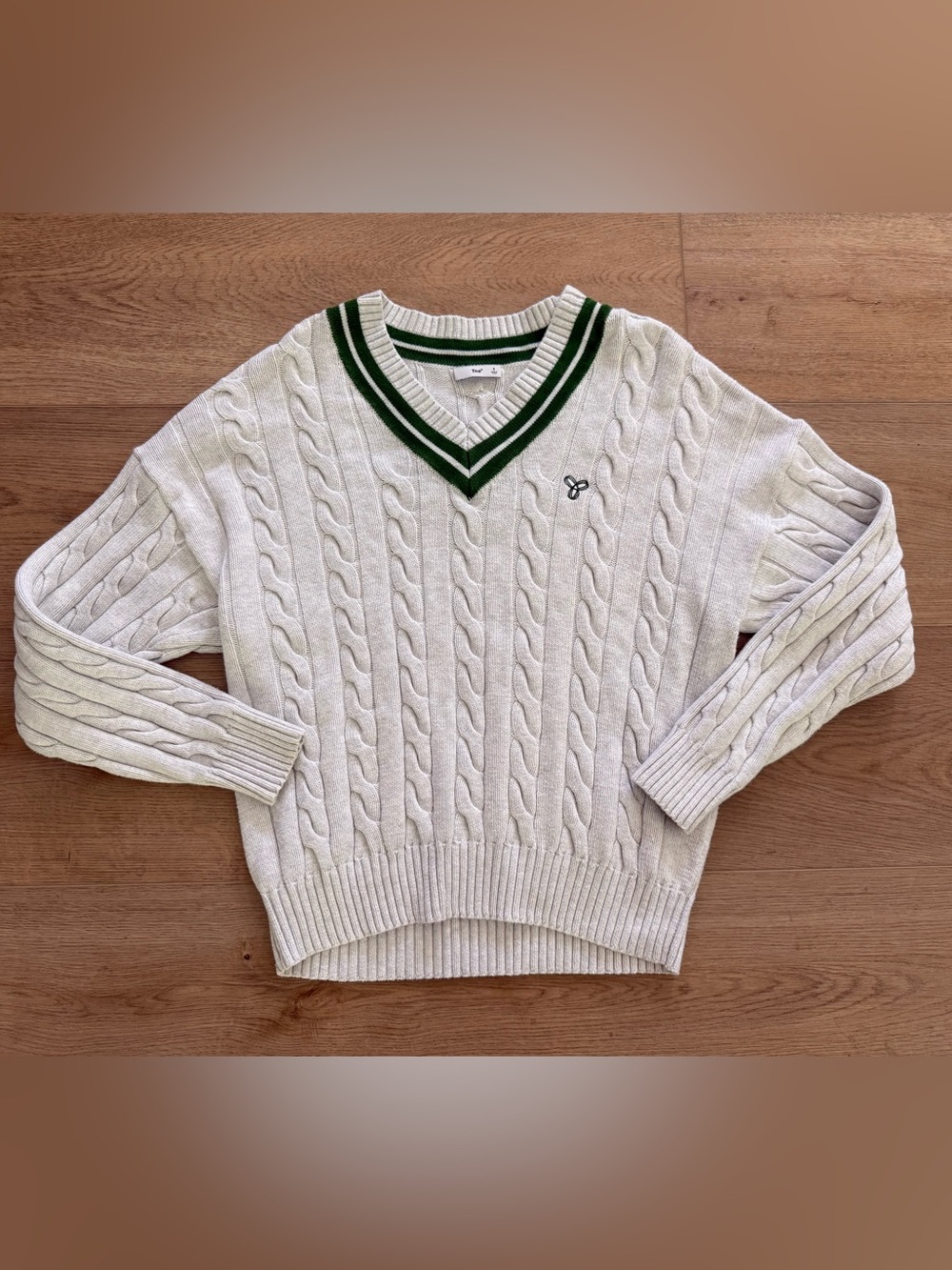 Tna Clay Cable Knit V Neck Varsity Sweater Light Gray Green S